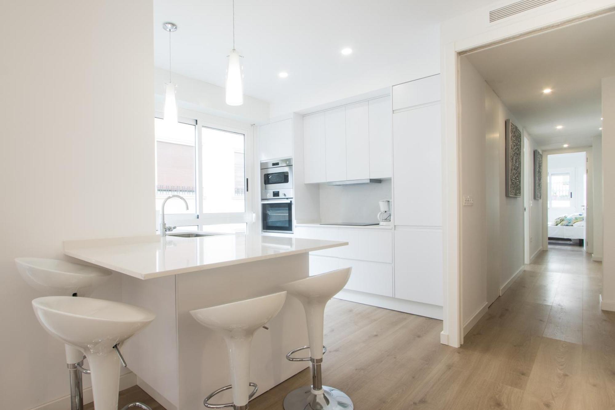 4 Bedroom/3 Baths W/ Ac In Near Beach! Alicante Zewnętrze zdjęcie